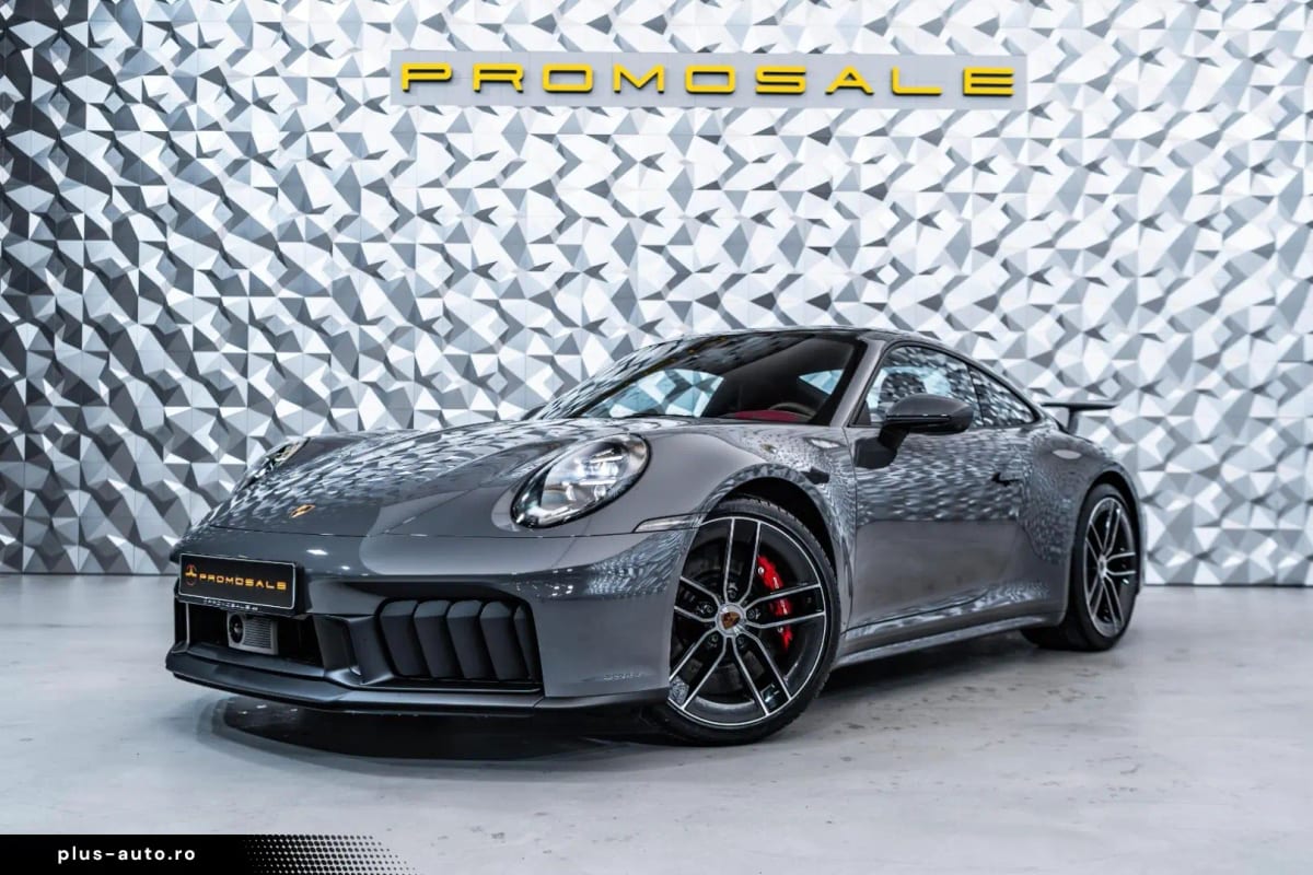 Porsche 911 Carrera 4 GTS Aerokit Lift — fotografia 1