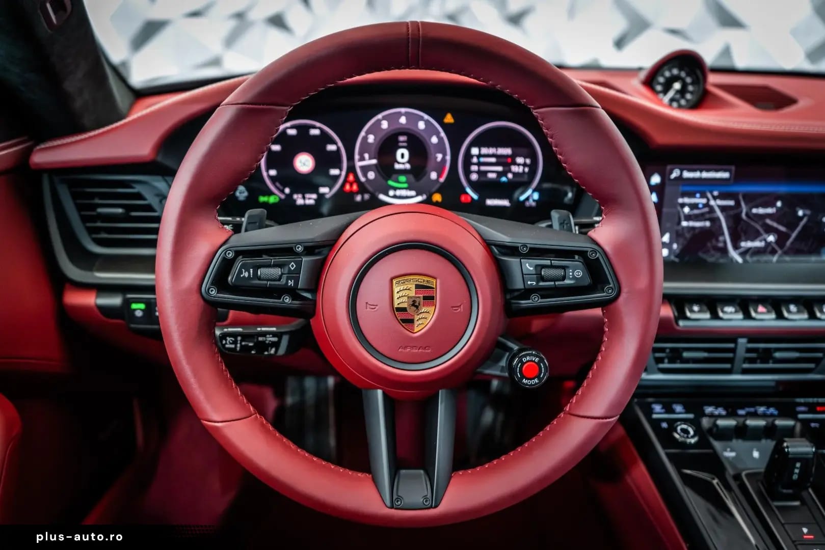 Porsche 911 Carrera 4 GTS Aerokit Lift — fotografia 14