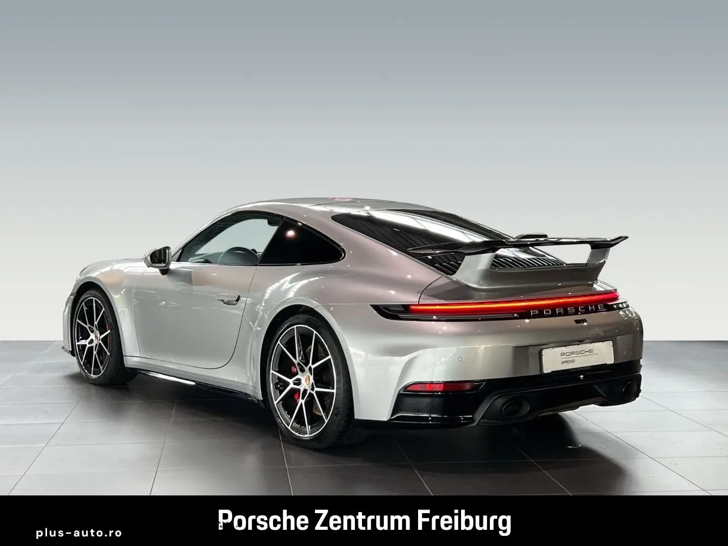Porsche 992 911 Carrera S Burmester InnoDrive HA · Lenkung — fotografia 3