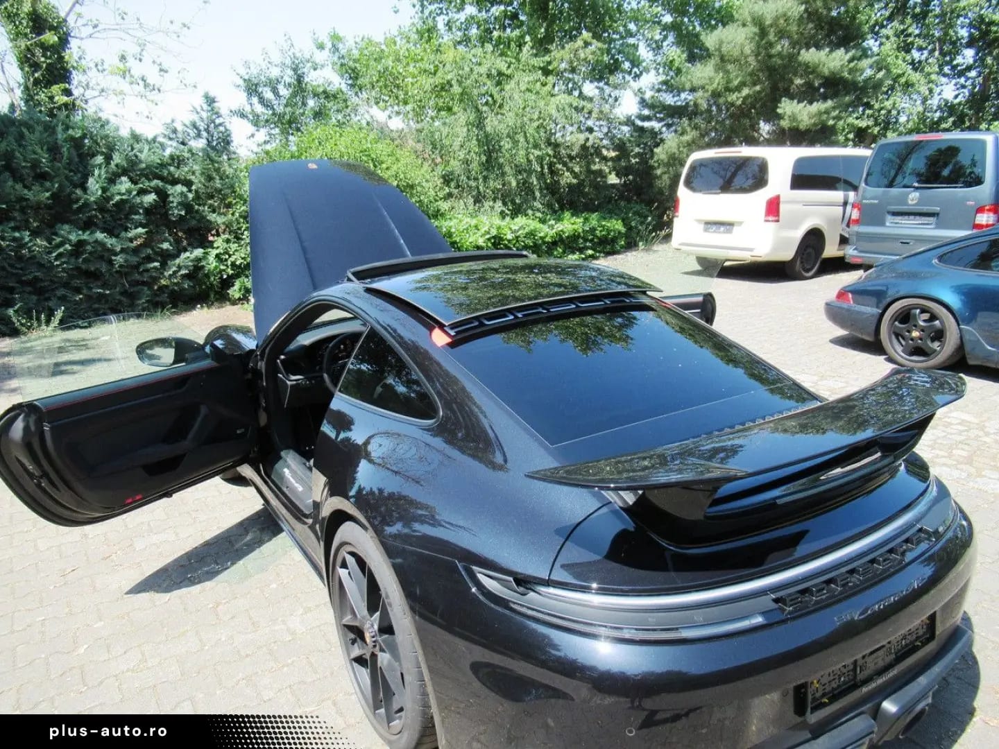 Porsche 992.2 GTS coupe aerokit — fotografia 6