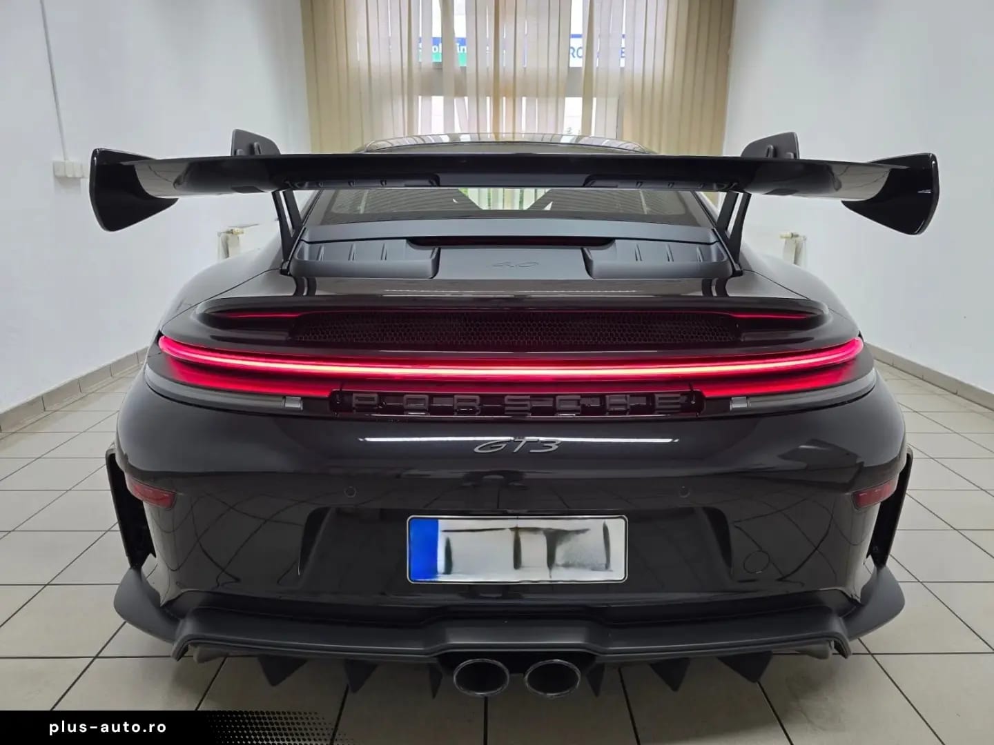 Porsche 992.2 GT3 Clubsport Lift Carbon Schale Race · Tex — fotografia 3