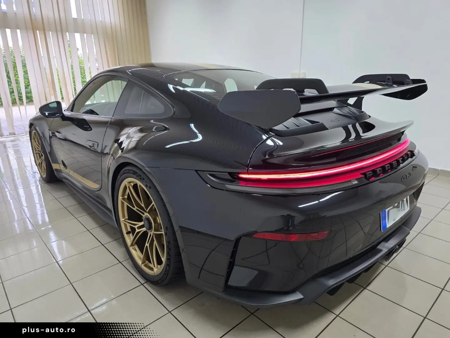 Porsche 992.2 GT3 Clubsport Lift Carbon Schale Race · Tex — fotografia 2