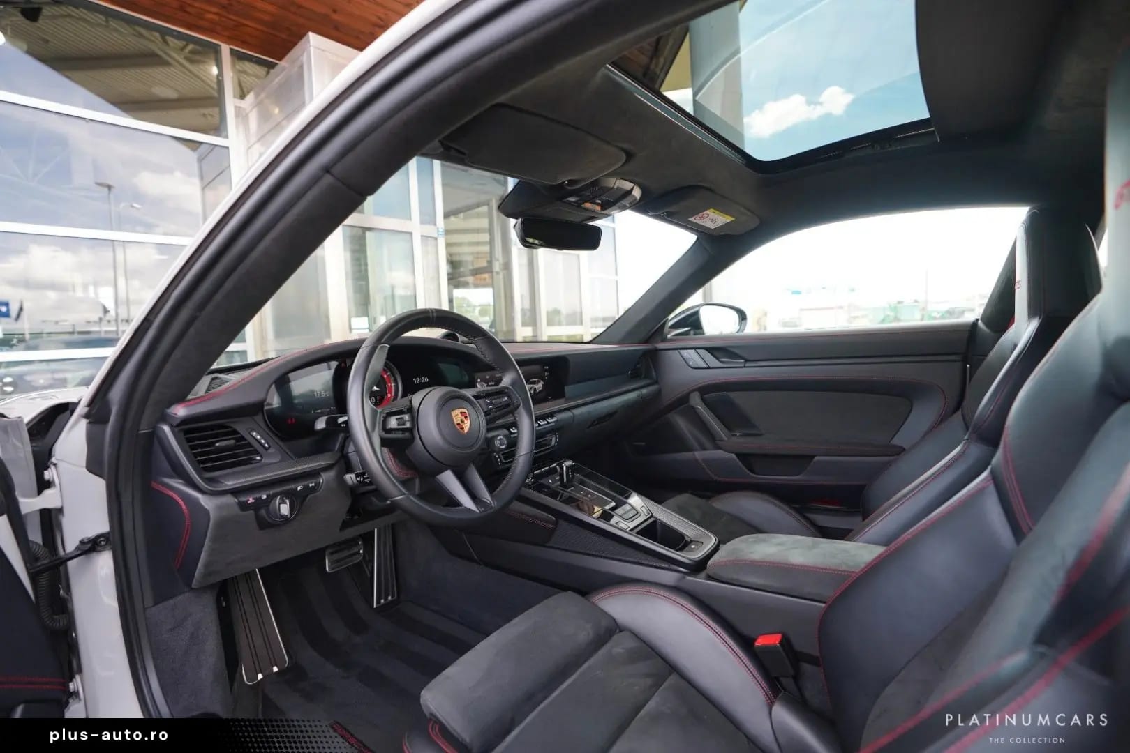 Porsche 911 992 Carrera 4 GTS 2024 Carbon SPEC! — fotografia 12