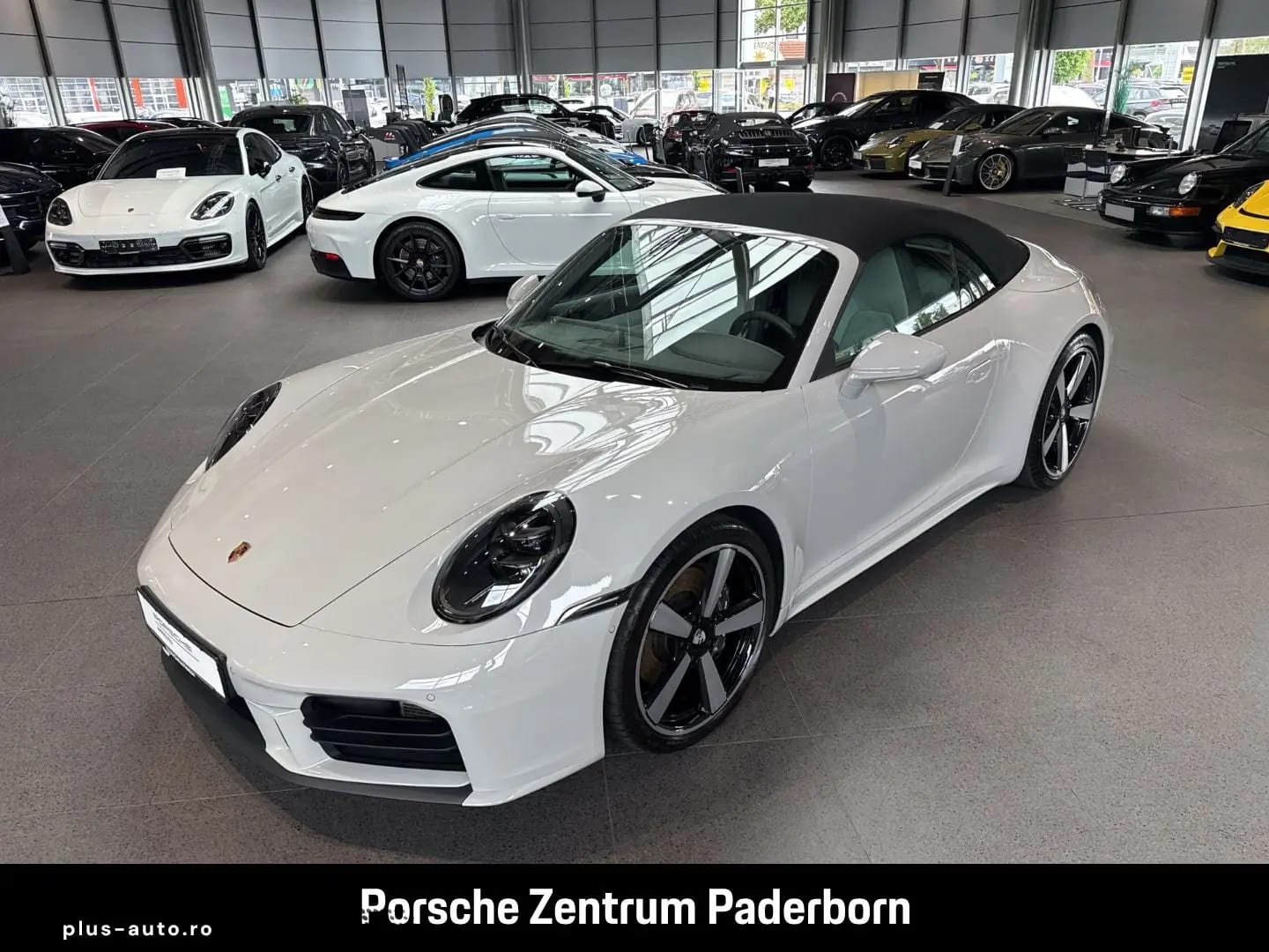 Porsche 992 911 Carrera Cabrio Sportabgas Surround View — fotografia 14
