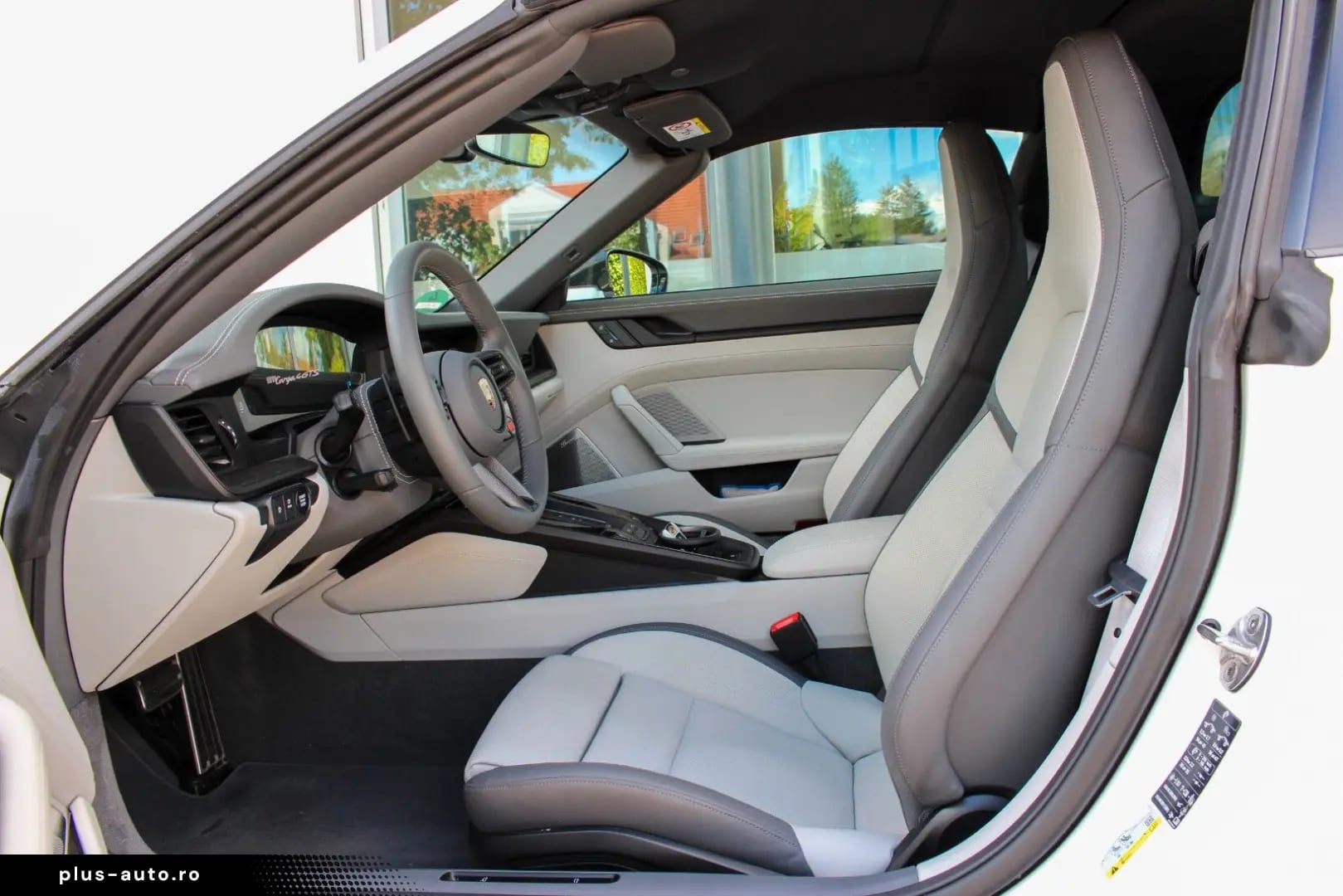 Porsche Targa 4 GTS BURMESTER MATRIX CHRONO — fotografia 10