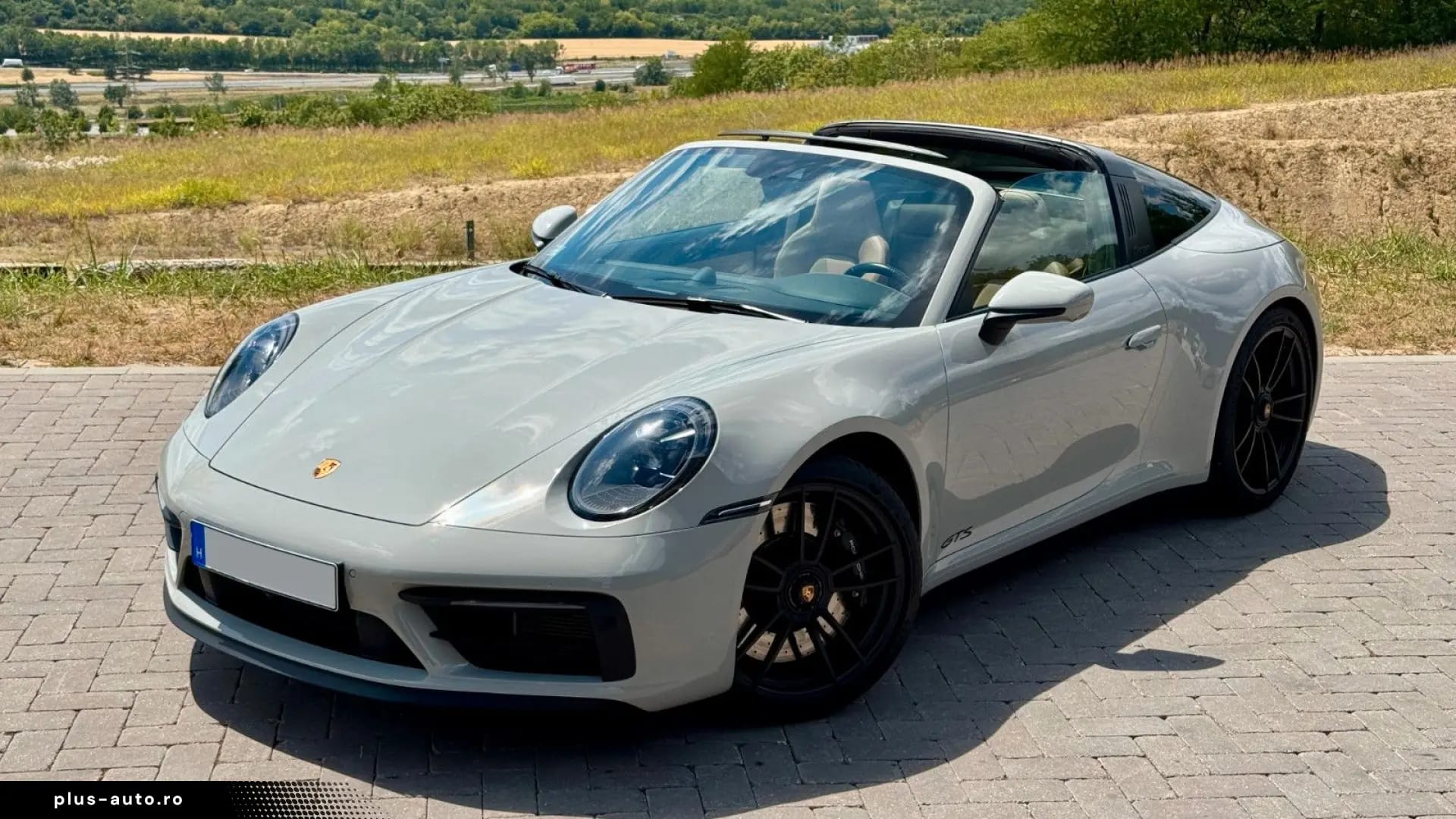 Porsche 911 Targa GTS Bose Lift Sport Chrono 360 — fotografia 2