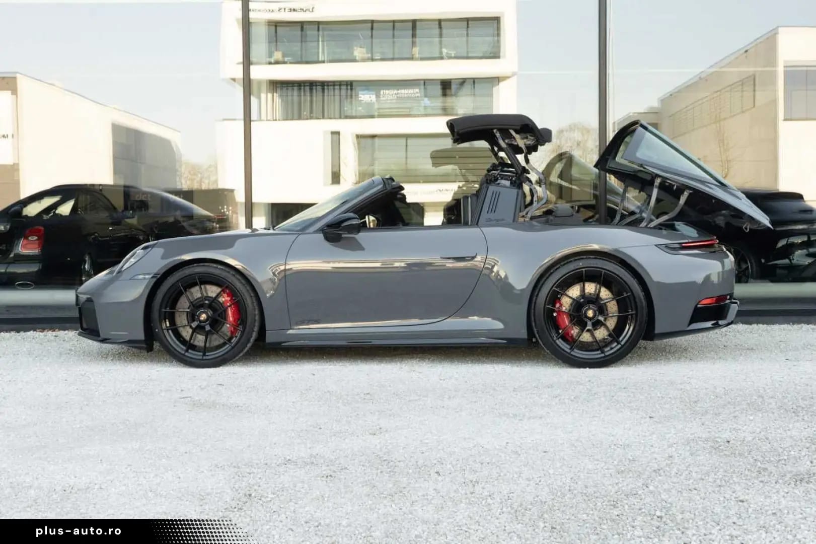 Porsche 992 Targa 4 GTS 18Way SportDesign Leather Chalk — fotografia 8