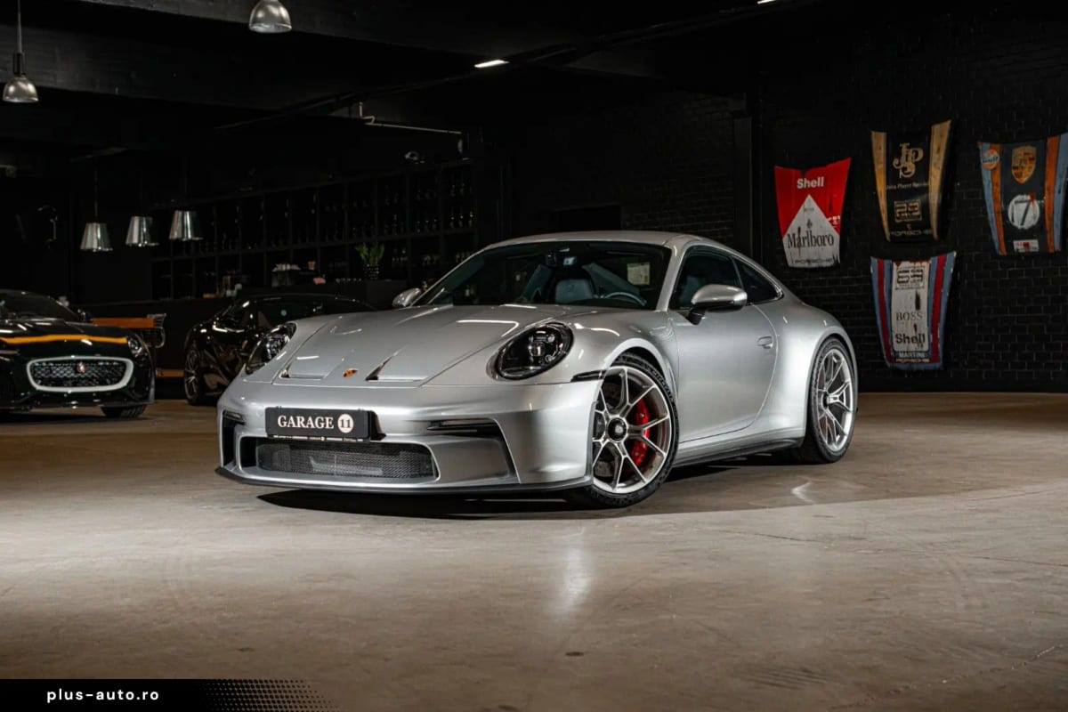 Porsche 992 GT3 Touring 1520km Houndstooth VAT — fotografia 1