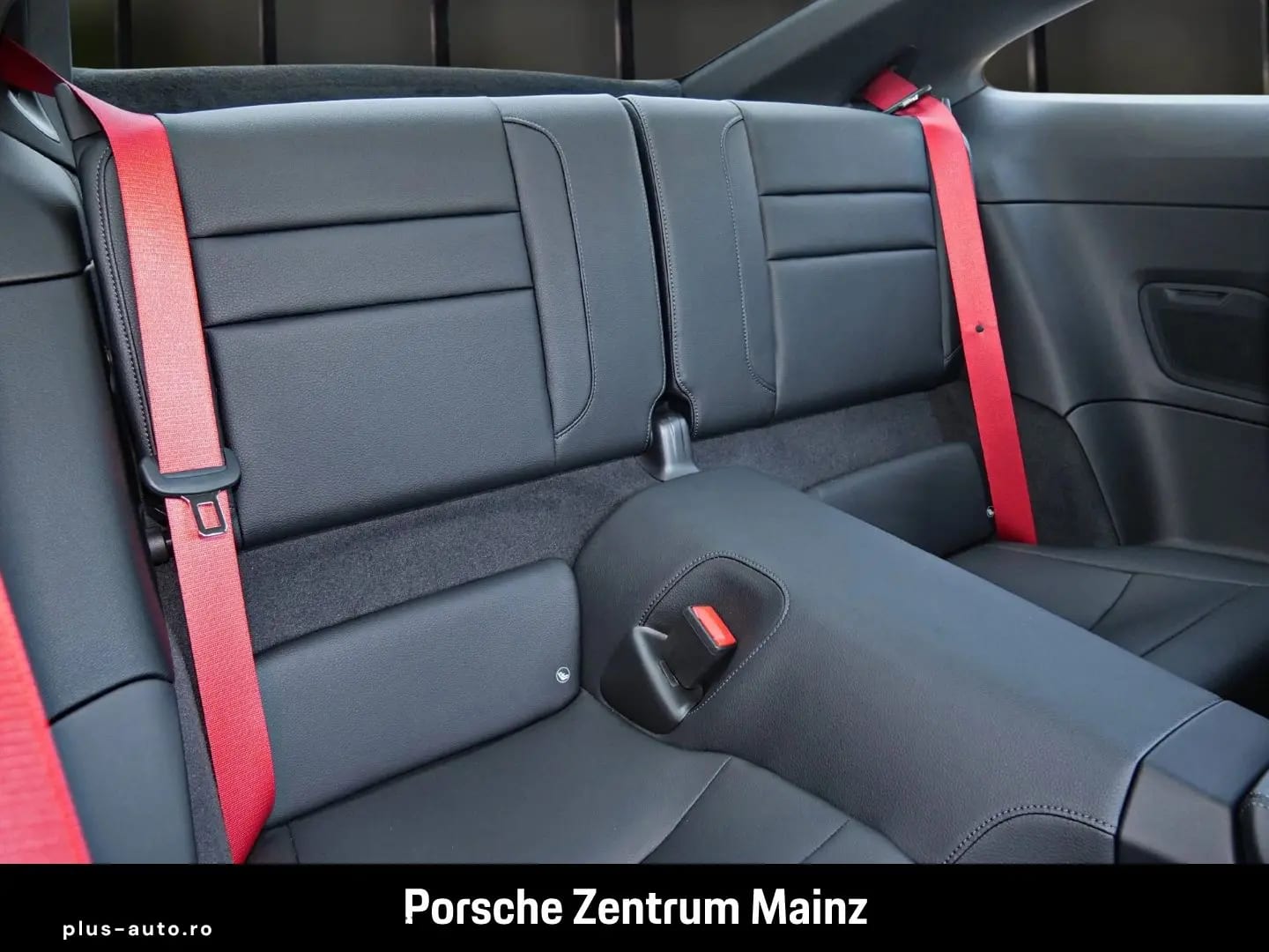 Porsche 992 911 Carrera S Nachtsicht Liftsystem · VA BOSE — fotografia 4