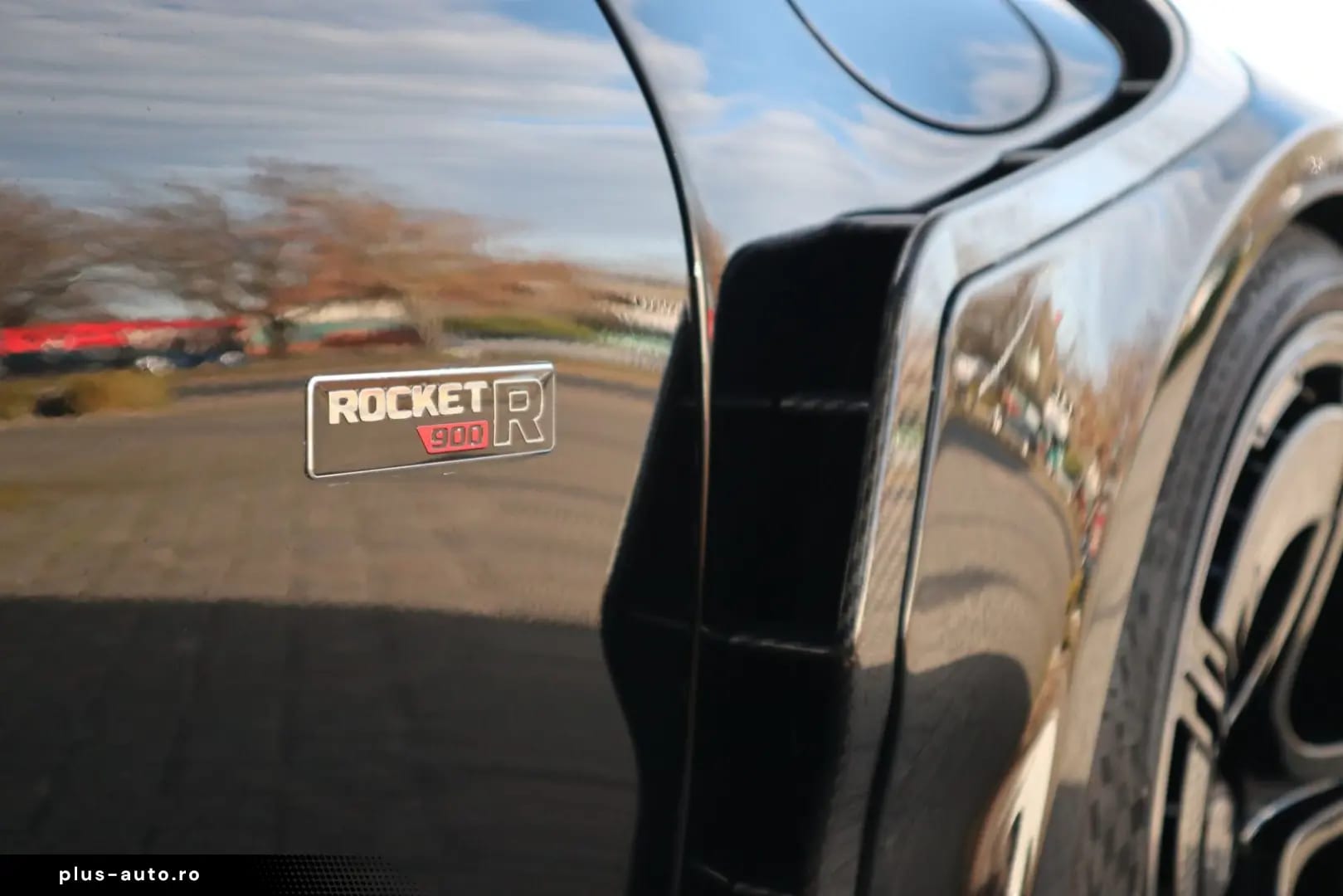 Porsche 911 Turbo S BRABUS ROCKET 900R 1 of 25 — fotografia 13