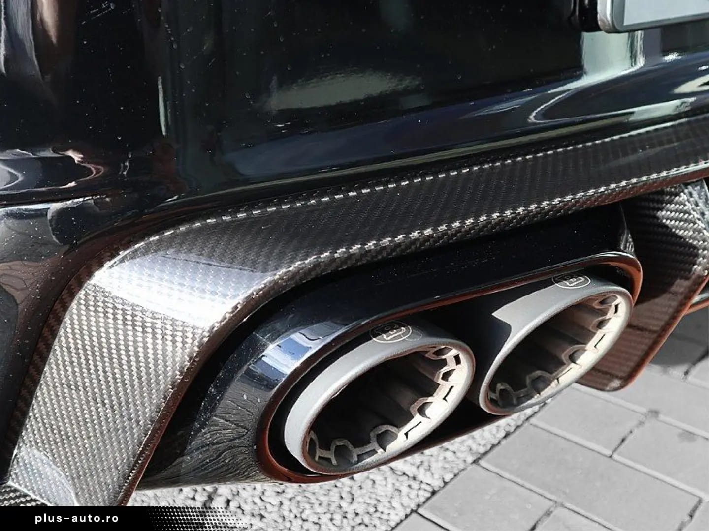 Porsche 911 Turbo S BRABUS ROCKET 900R 1 of 25 — fotografia 11