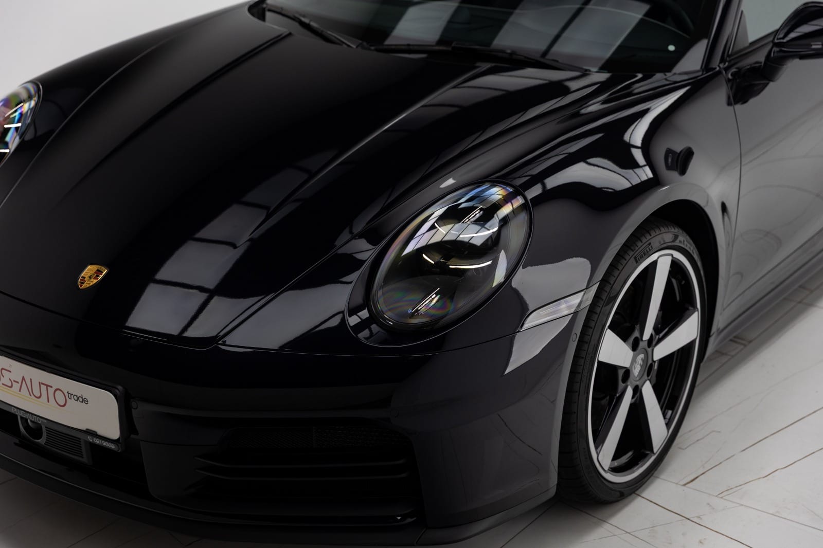 Porsche 911 Carrera 992.2 negru Jet — fotografia 40