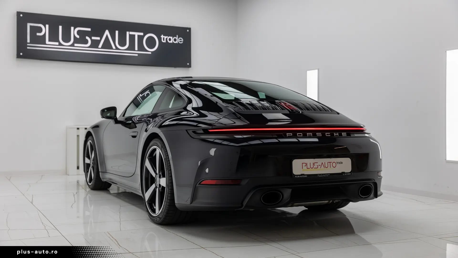 Porsche 911 Carrera PDK — fotografia 10