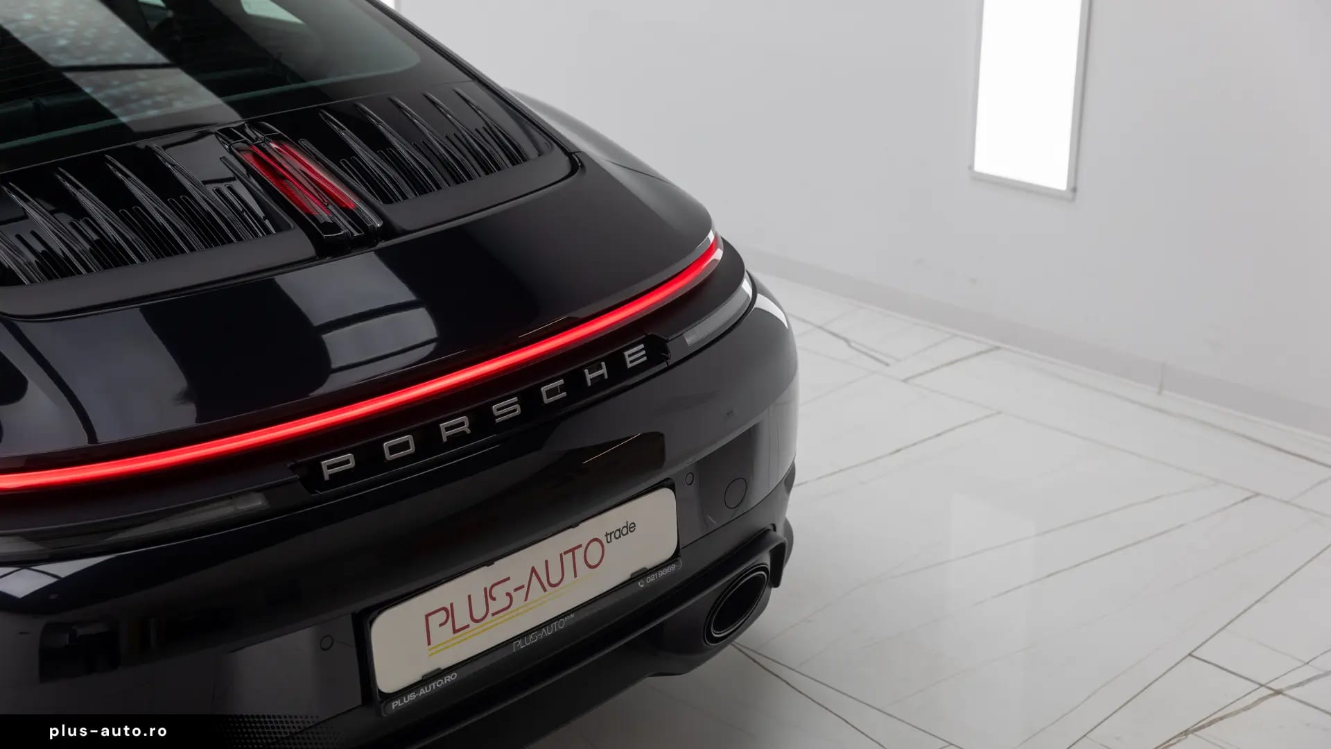Porsche 911 Carrera PDK — fotografia 11