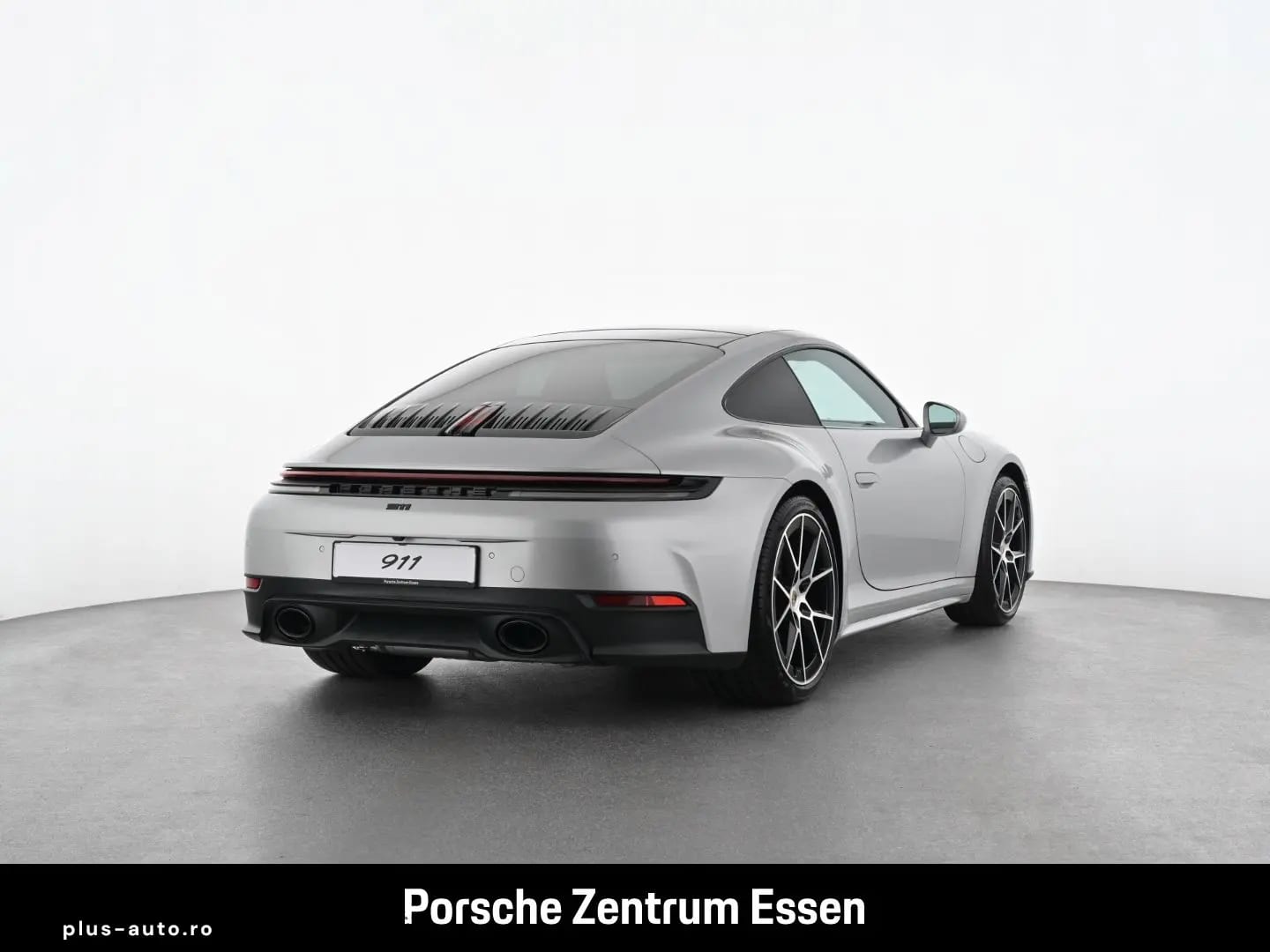 Porsche 992 Carrera Sportabgasanlage Privacyverglasung — fotografia 4
