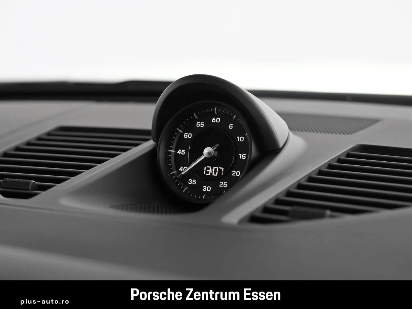 Porsche 992 Carrera Sportabgasanlage Privacyverglasung — fotografia 15