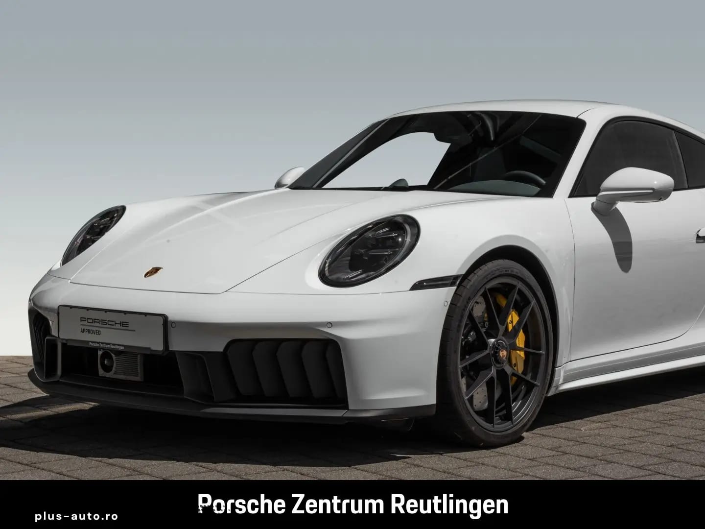 Porsche 992 911 Carrera 4 GTS PCCB Liftsystem · VA BOSE — fotografia 8
