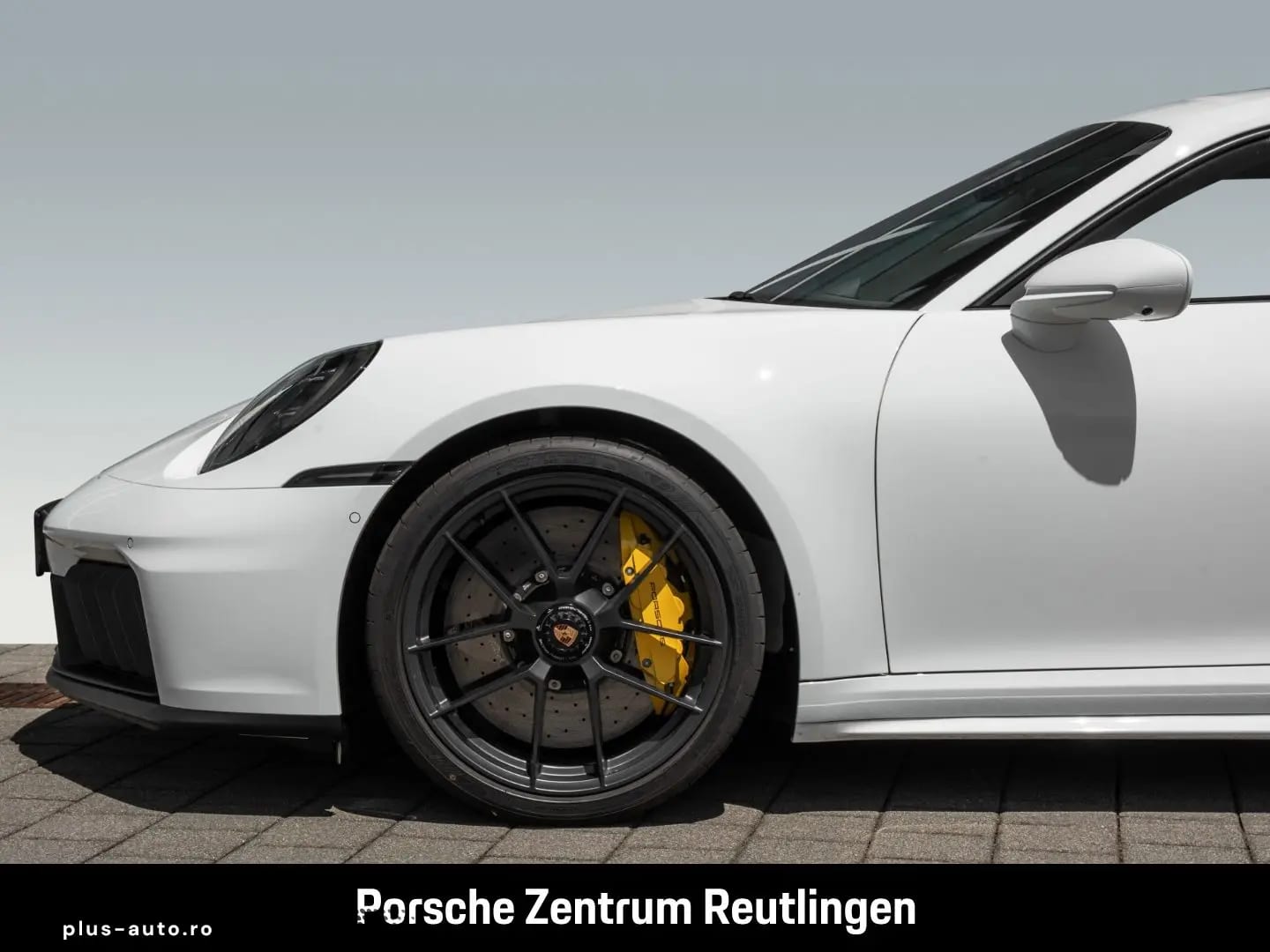 Porsche 992 911 Carrera 4 GTS PCCB Liftsystem · VA BOSE — fotografia 9