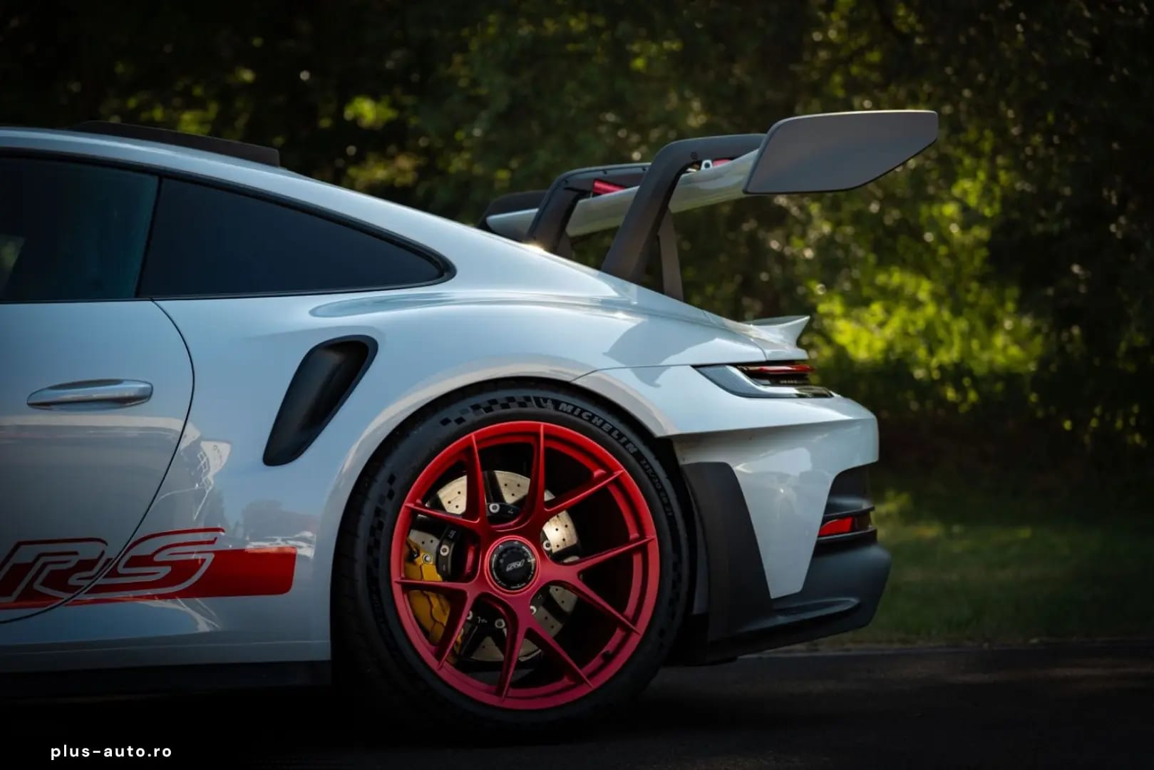 Porsche 911 GT3 RS Weissach Lift komplett foliert — fotografia 10