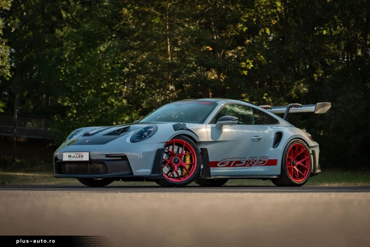 Porsche 911 GT3 RS Weissach Lift komplett foliert — fotografia 1