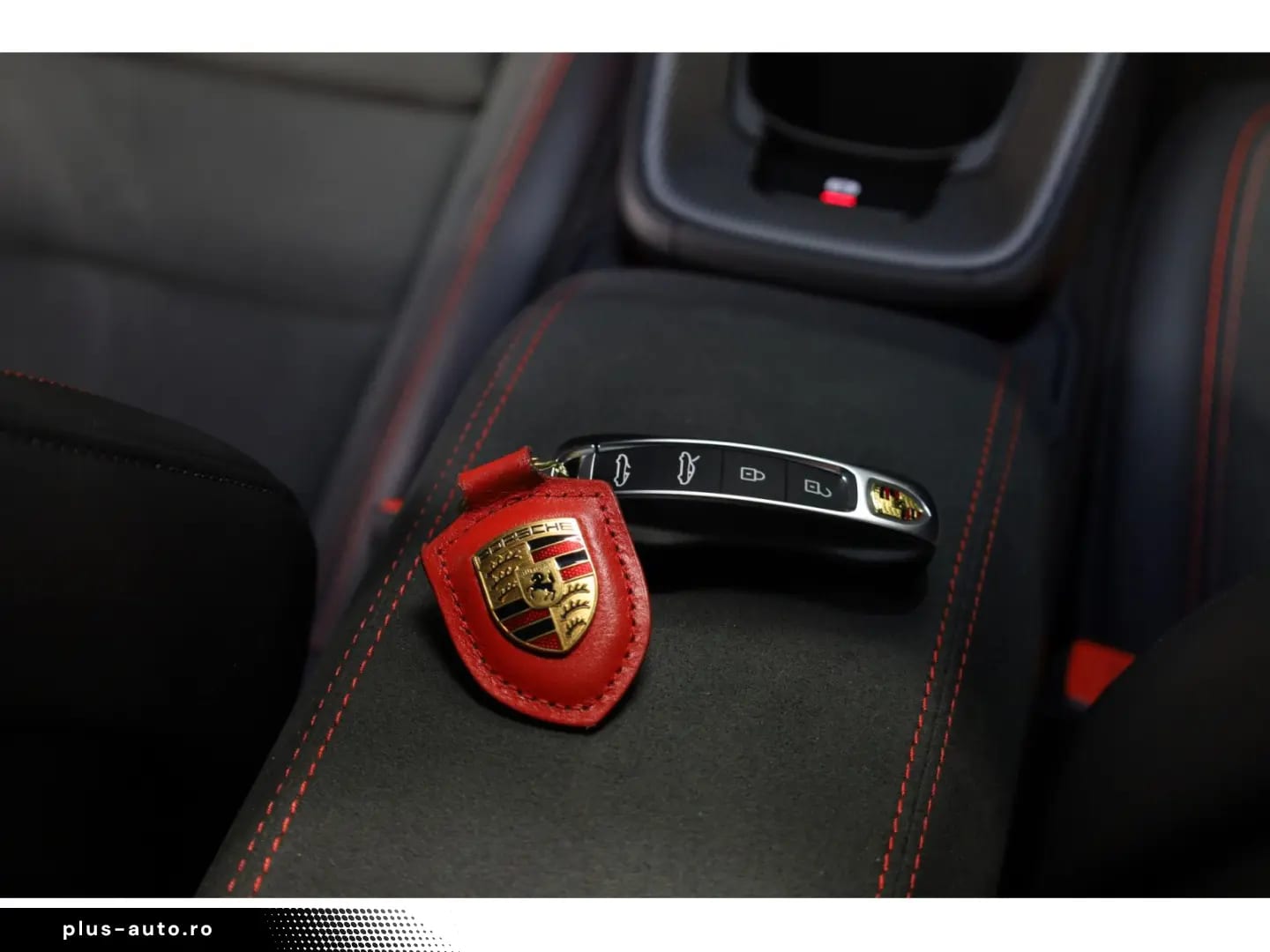 Porsche 992 992.2 Targa 4 GTS PDK · ROUGE CARMIN — fotografia 12
